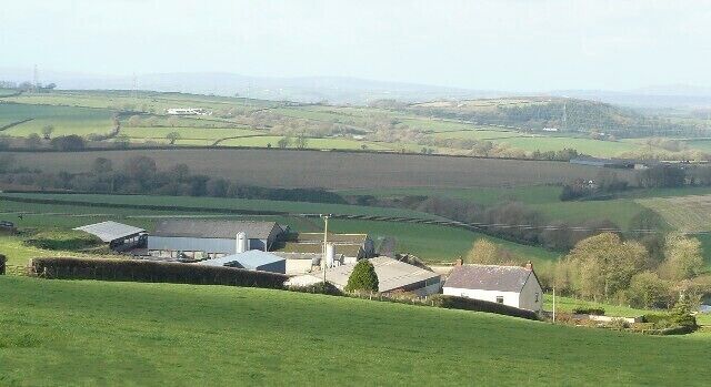 Manor Court Farm A very old farm. As it's name suggests it was once the site of a manor court.