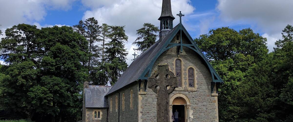 This is a photo of listed building number