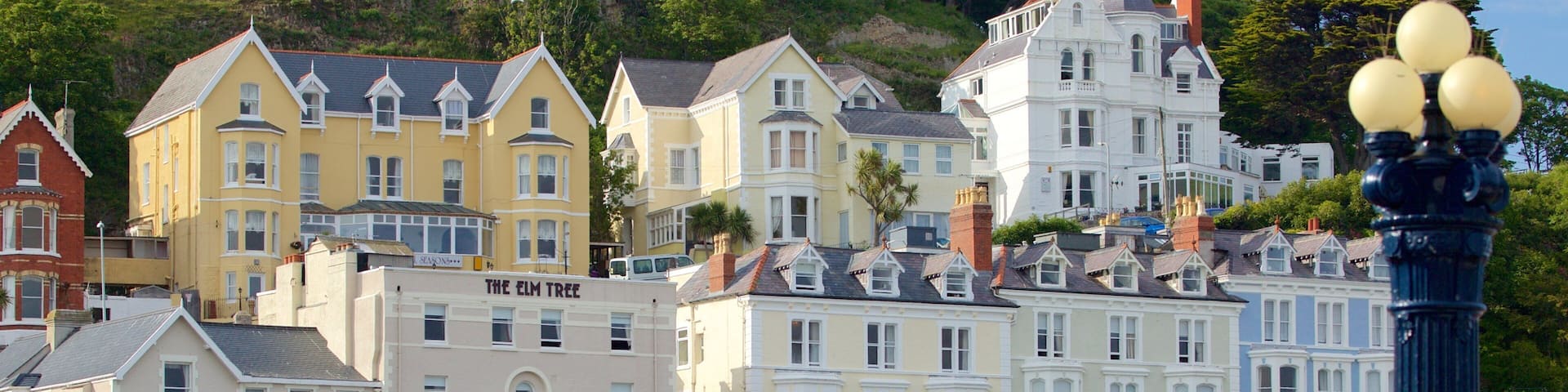 Llandudno welches beinhaltet Platz oder Plaza und Kleinstadt oder Dorf