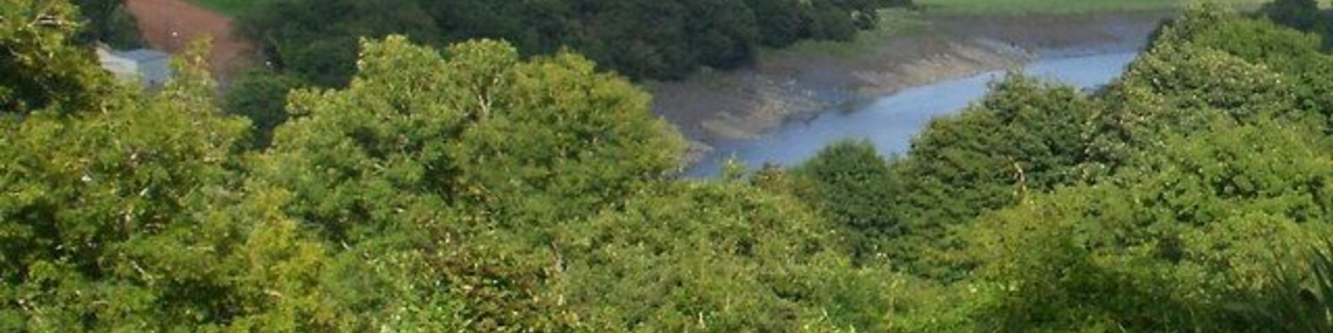 A view from the top of Brynglas, Newport Looking across the river Usk from Brynglas. In the middle distance is Caerleon.ST3390