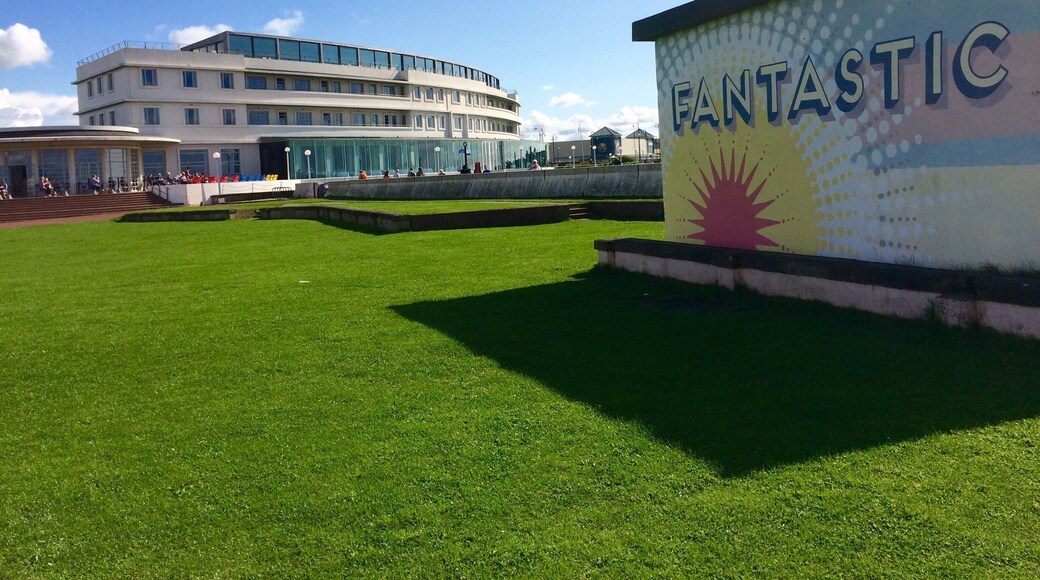 The Midland Hotel on Morecambe sea front. A throwback to Morecambe's heyday. Fantastic!