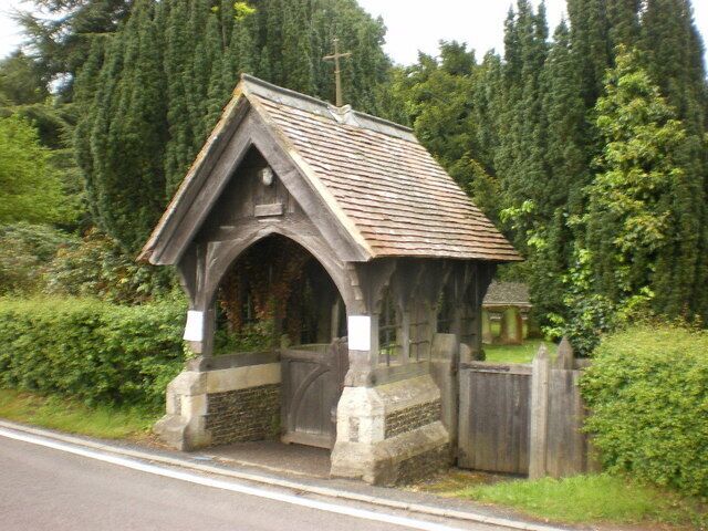 St Mary the Virgin with St John the Baptist Church, Newtown, Lych gate