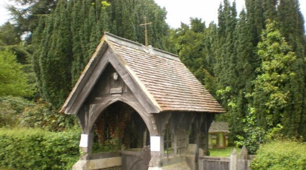 St Mary the Virgin with St John the Baptist Church, Newtown, Lych gate
