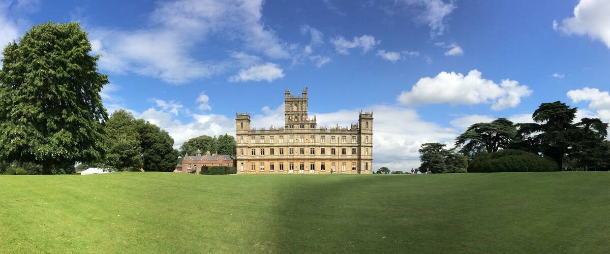 This is a photo of listed building number