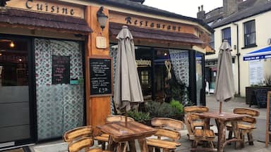 Walking around Newmarket