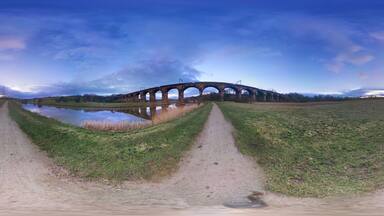 Photo-sphere by the river