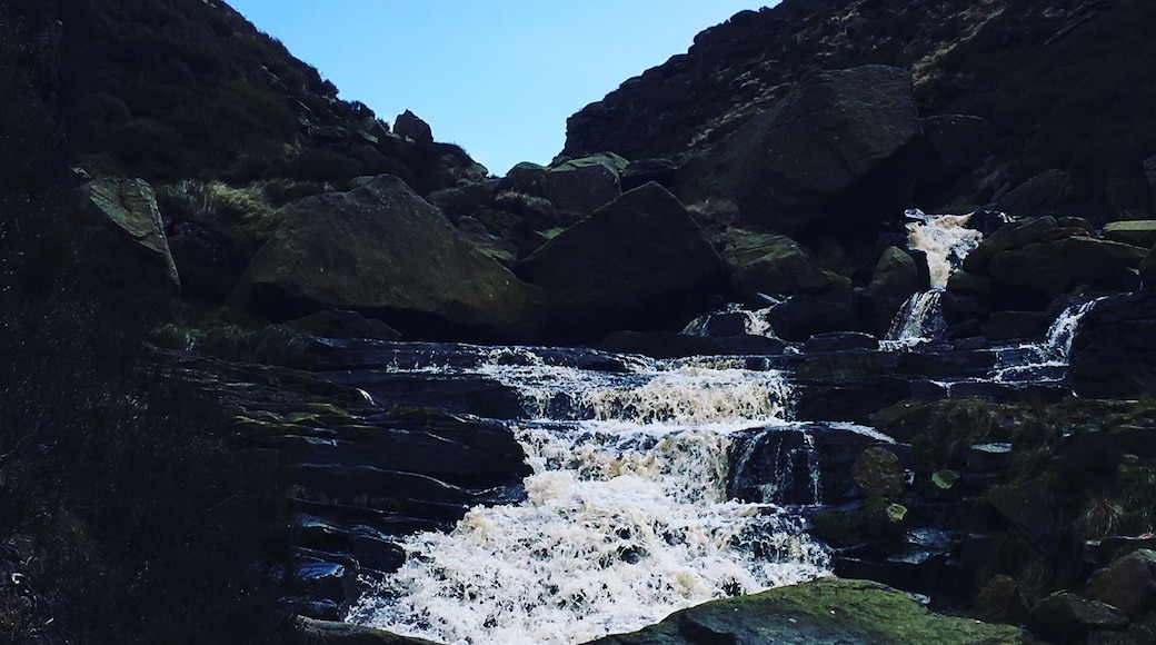 Walk up past the three reservoirs and turn right up the valley. It's abit of a scramble but much quieter and much more beautiful