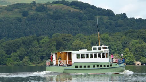MV Lady Wakefield leaving Howtown for Pooley Bridge