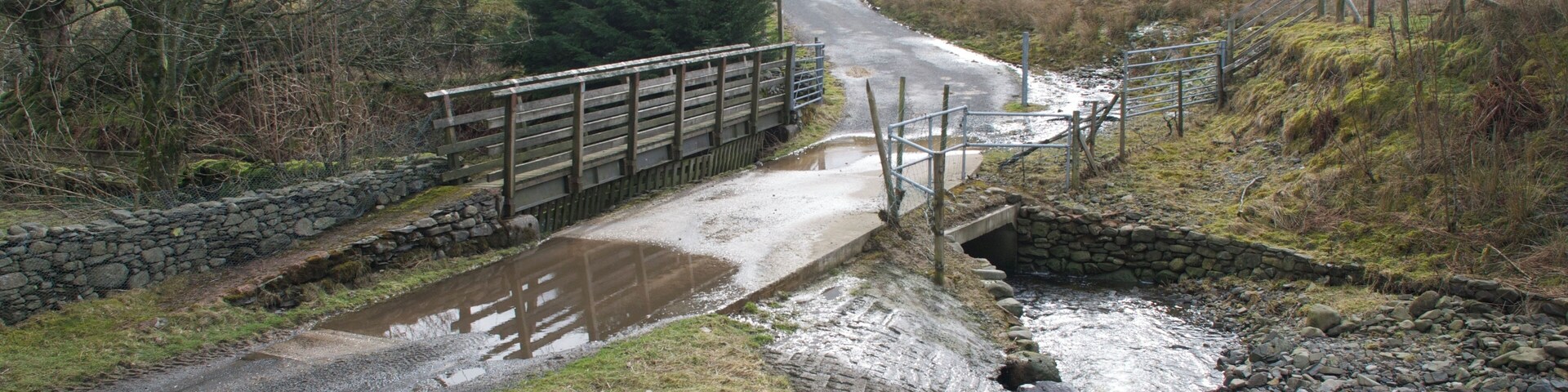 Ford at Eskew Beck. This ford on the Eskew Beck has been culverted in the last two years as I was advised by the farmer from the neighbouring property. The ford prior to this work is shown in this image from 2007.