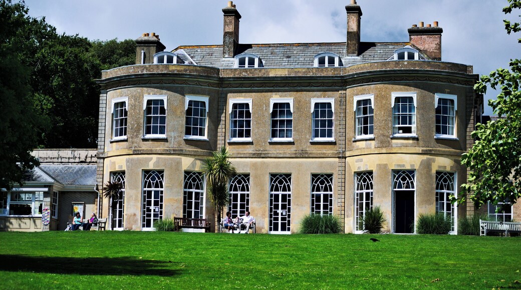 Grade II* listed Georgian Mansion House
