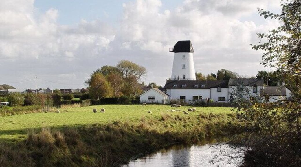 Damside Mill, Pilling, near to Pilling, Lancashire, Great Britain. Built in 1808 by Ralph Slater, whose son Ralph later lived in the mill and was a millwright and wheelwright. <a title="http://www.pillingwindmill.co.uk/history.htm" rel="nofollow" href="http://www.pillingwindmill.co.uk/history.htm">Link</a><img style="padding-left:2px;" alt="External link" title="External link - shift click to open in new window" src="http://s0.geograph.org.uk/img/external.png" width="10" height="10"/>