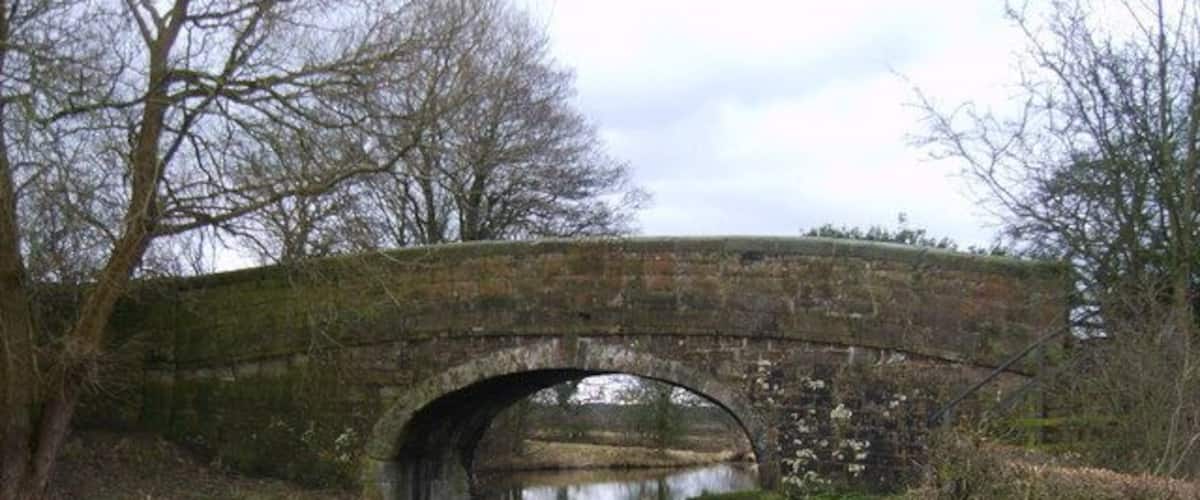 Bridge 56 Lancaster Canal Carries a footpath to Dimples