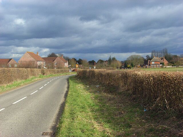 Wasing Lane, Aldermaston Approaching the western edge of the village from Wasing and Brimpton. A new development called Dolphin Close is on the left with older ex-local authority housing on the right.