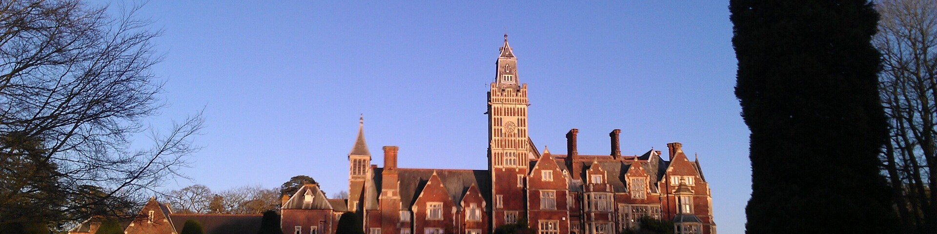 Aldermaston Manor