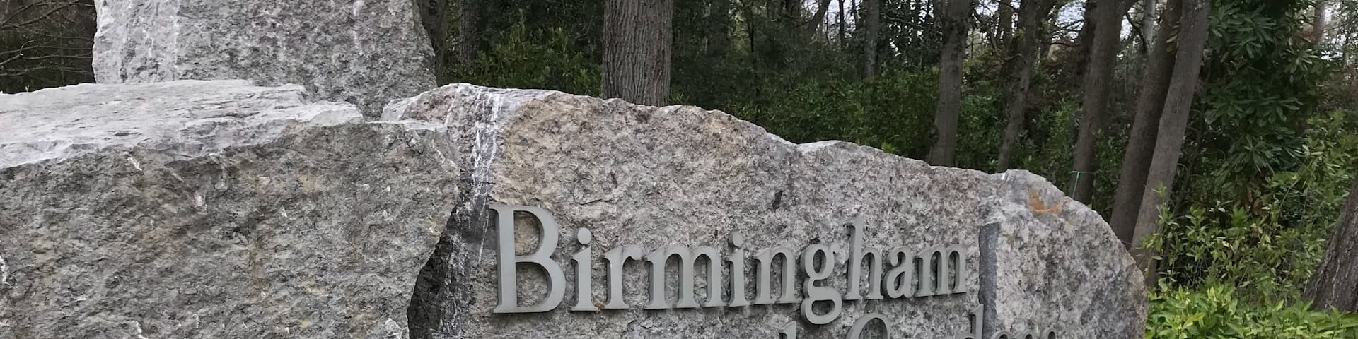 Whenever I’m back home in the “HAM” I always try and make time to stroll around BBG and relax. It’s awesome here no matter the season.