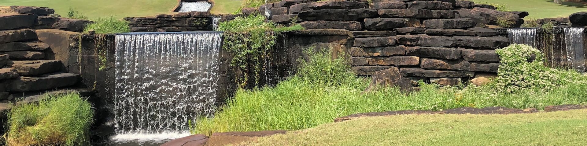 Right in my backyard! Beautiful Ross Bridge in Hoover, Alabama. The jewel of the Robert Trent Jones Golf Trail!
#mybackyard #rossbridge #roberttrentjonesgolftrail