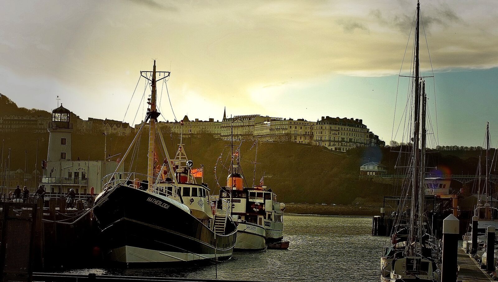Idyllic  vista  amongst  the   hills  of  Yorkshire