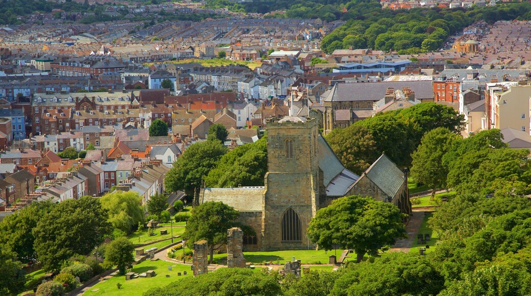 Scarborough featuring heritage architecture and a coastal town