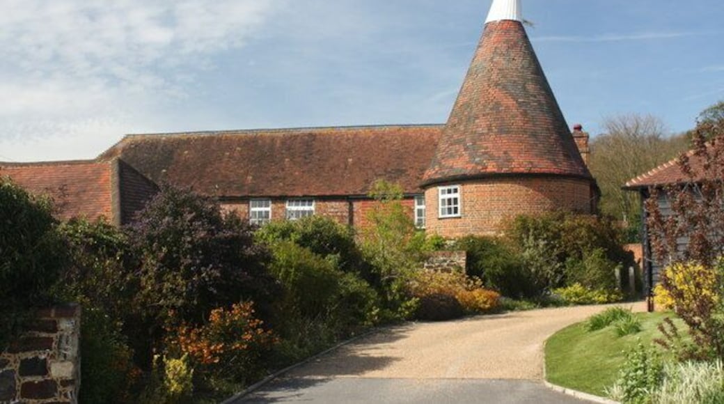 Stonebarn Oast, Kemsing Road, Wrotham, Kent