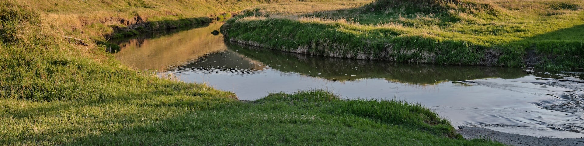 Sunset on Frenchman River in Grasslands National Park, Saskatchewan, Canada