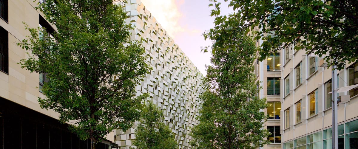 Sheffield showing a square or plaza