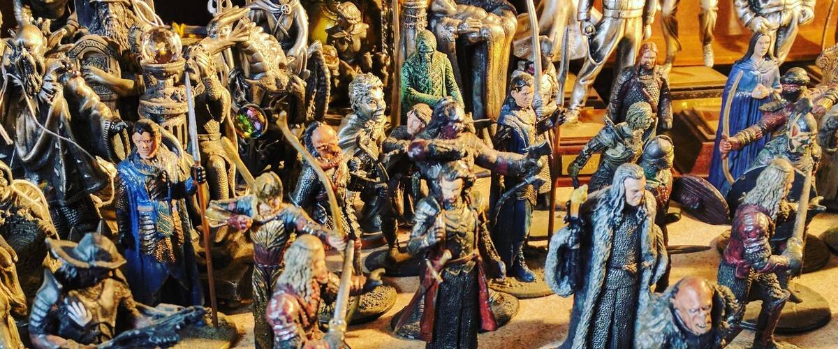 Lord of the Rings figures in one of Sheffield's hidden bric-a-brac shops. #Sheffield