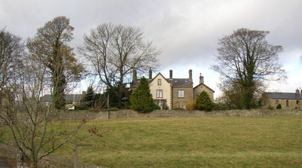 Hotel, Long Preston This was the vicarage. It is on Church Street, and is seen here from the main road.