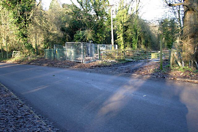 Old Station Road At one time a railway crossed the road at this point going north to Coleshill and Whitacre. The footpath that ran alongside the railway is still there.