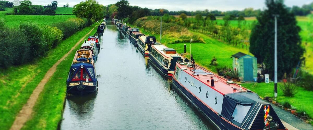 Not much traveling to reach here as a rather local visit. I had never heard of this place prior to visit. What a delightful attraction if you fancy having a lazy afternoon though pack a picnic or pop into the cafe as the local pub do not serve food during the day. Well worth a visit