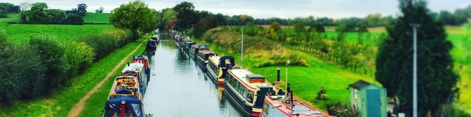 Not much traveling to reach here as a rather local visit. I had never heard of this place prior to visit. What a delightful attraction if you fancy having a lazy afternoon though pack a picnic or pop into the cafe as the local pub do not serve food during the day. Well worth a visit