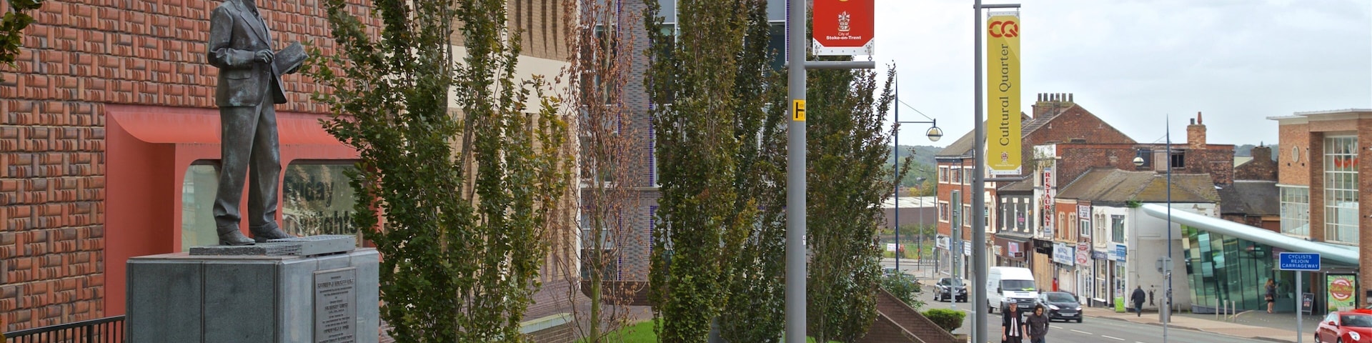 Stoke-on-Trent featuring a statue or sculpture