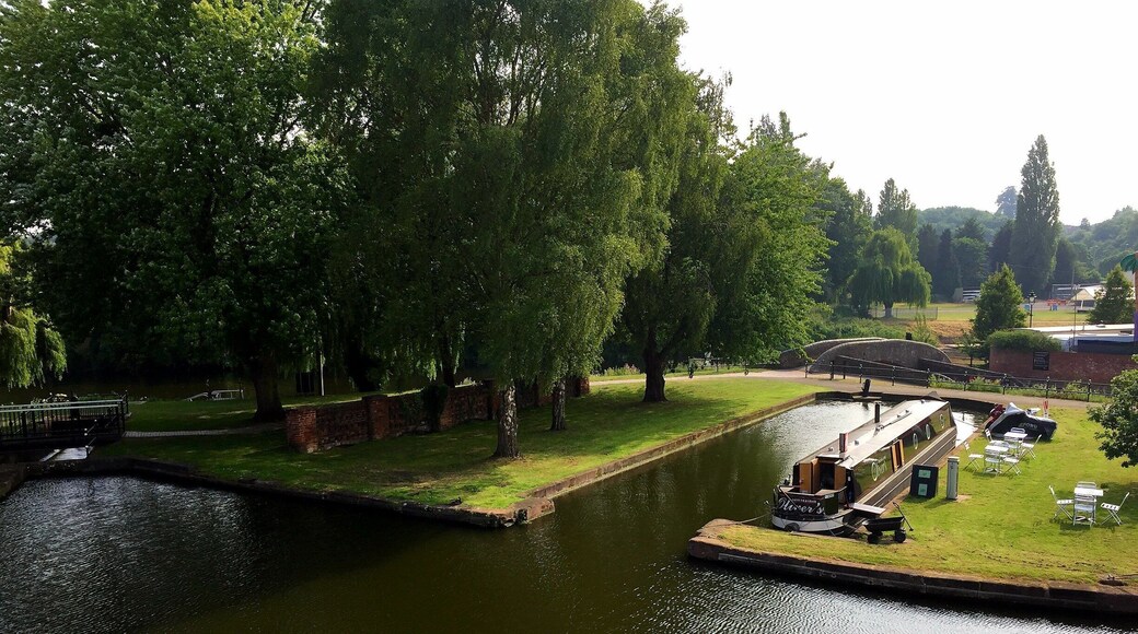The narrowboat coffee shop, river Severn at Stourport On Severn. #River