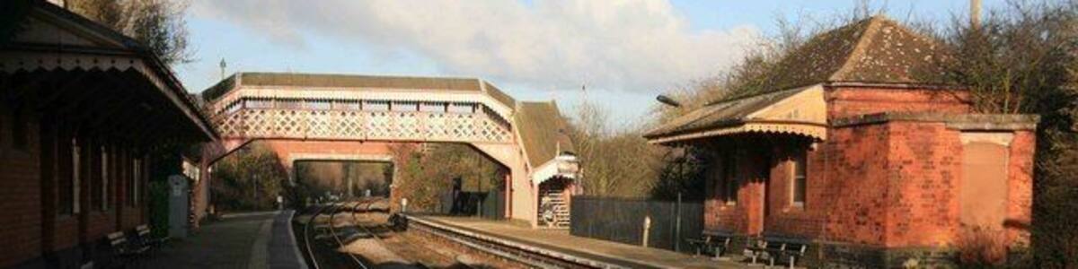 Wilmcote Station Looking North towards Birmingham this station is the last stop before Stratford on Avon now the end of the line. Once the railway continued past Stratford on through Broadway and onwards to Cheltenham.