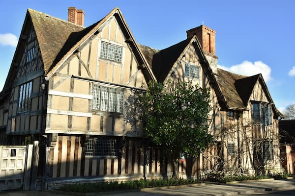 Hall's Croft is a building in Stratford-upon-Avon, Warwickshire, England, which was owned by William Shakespeare's daughter, Susanna Hall, and her husband Dr John Hall whom she married in 1607.
The building is listed grade I,and now contains a collection of 16th- and 17th-century paintings and furniture. There is also an exhibition about Doctor John Hall and the obscure medical practices of the period. The property includes a dramatic walled garden which contains a variety of plant life that John Hall may have used in his treatments. John and Susanna Hall later moved to New Place, which William Shakespeare left to his daughter after his death.