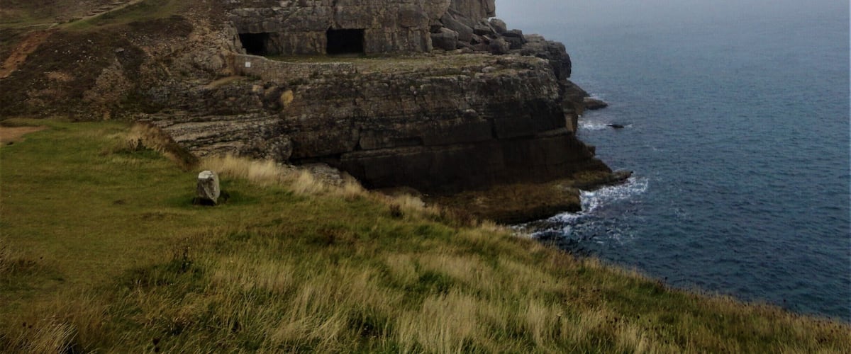 Tilly Whim Caves just further along the coast path from the Lighthouse.
#LifeatExpedia
#StunningStructure