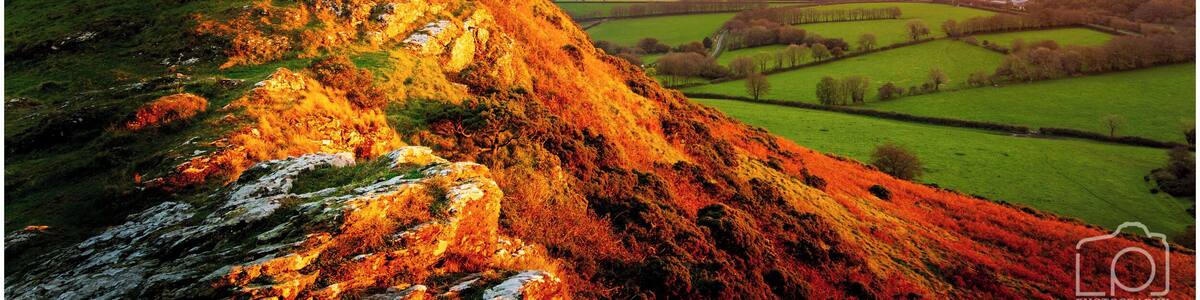 What a fantastic #sunset location #Brentor #church in #NorthBrentor #Tavistock on #Dartmoor #NationalPark If you got time go watch my vlog on Youtube with a couple more images from this location
https://youtu.be/aWMWJLNhLmQ
Last in a three part vlog of #Dartmoor #NationalPark started day at #Dewerston by the #RiverPlym and ended the day for #Sunset at #Brentor