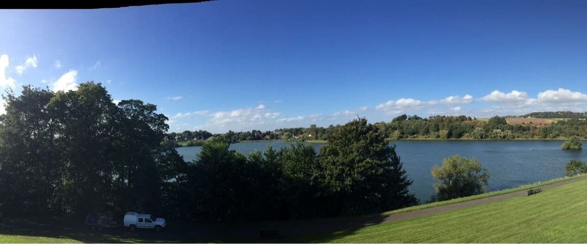 panoramic view of Linlithgow Palace and Garden. The Place Queen Mary of Scots was born.