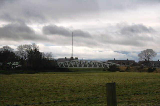 Kintore Bridge The bridge over the Don at Kintore.