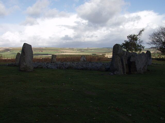Loanhead of Daviot Stone Circle. Local high point gives a great view out across the Garioch.