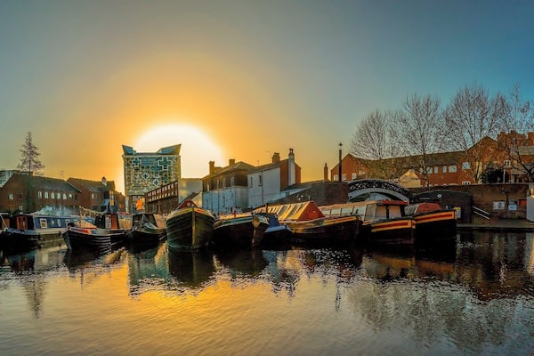 Early morning sunrise at Gas Street Basin Birmingham, 11 shot panoramic taken hand held #bvstrove