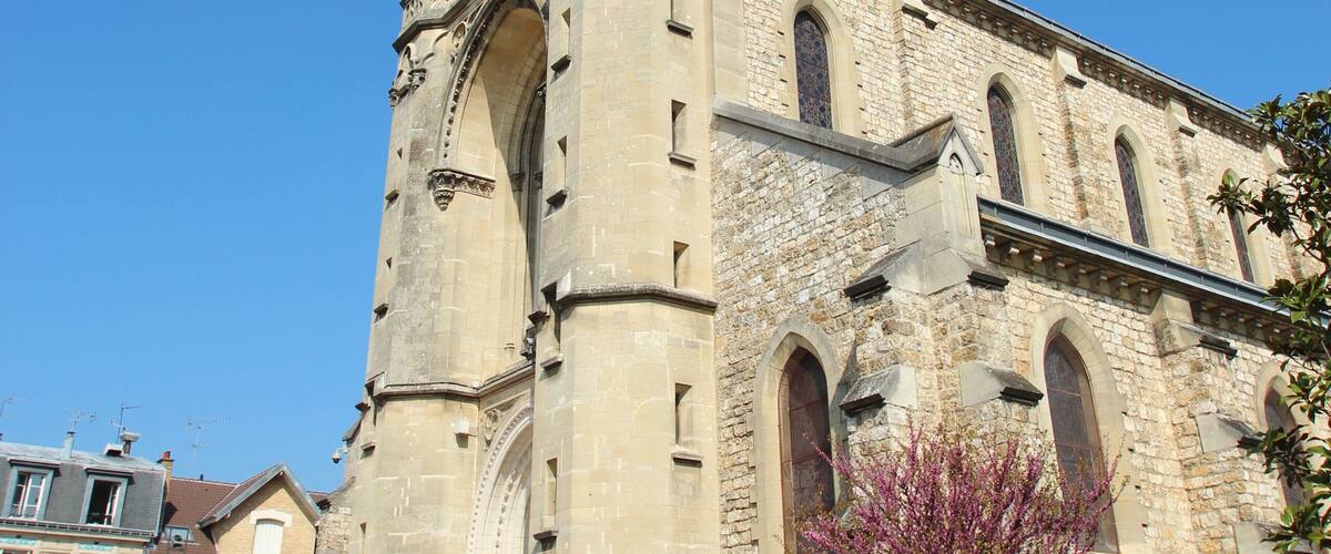Saint-Antoine-de-Padoue church in Le Chesnay, France.