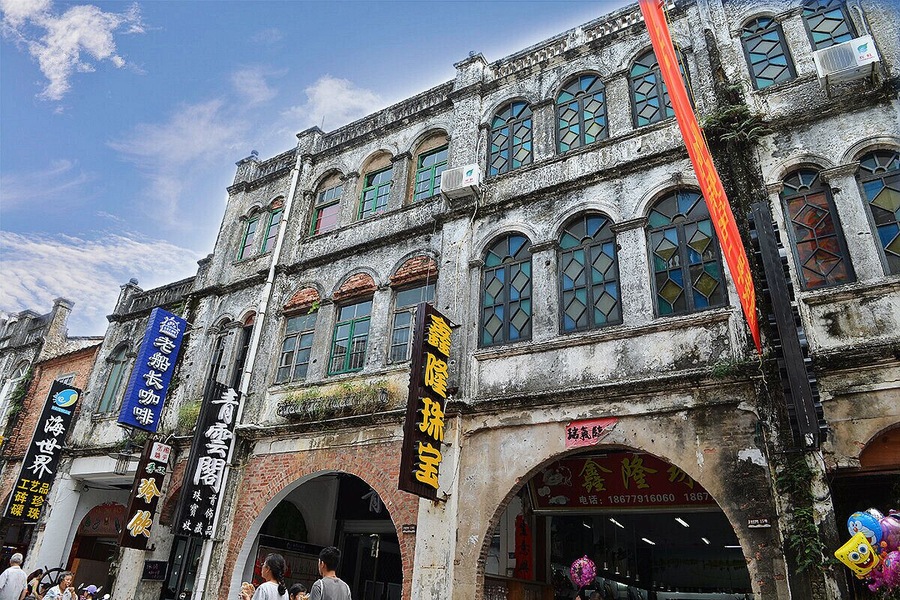 #Beihai Old Street, if you are here, you may also fall in love with it.
爱上北海老街
https://twitter.com/Beautifulgx