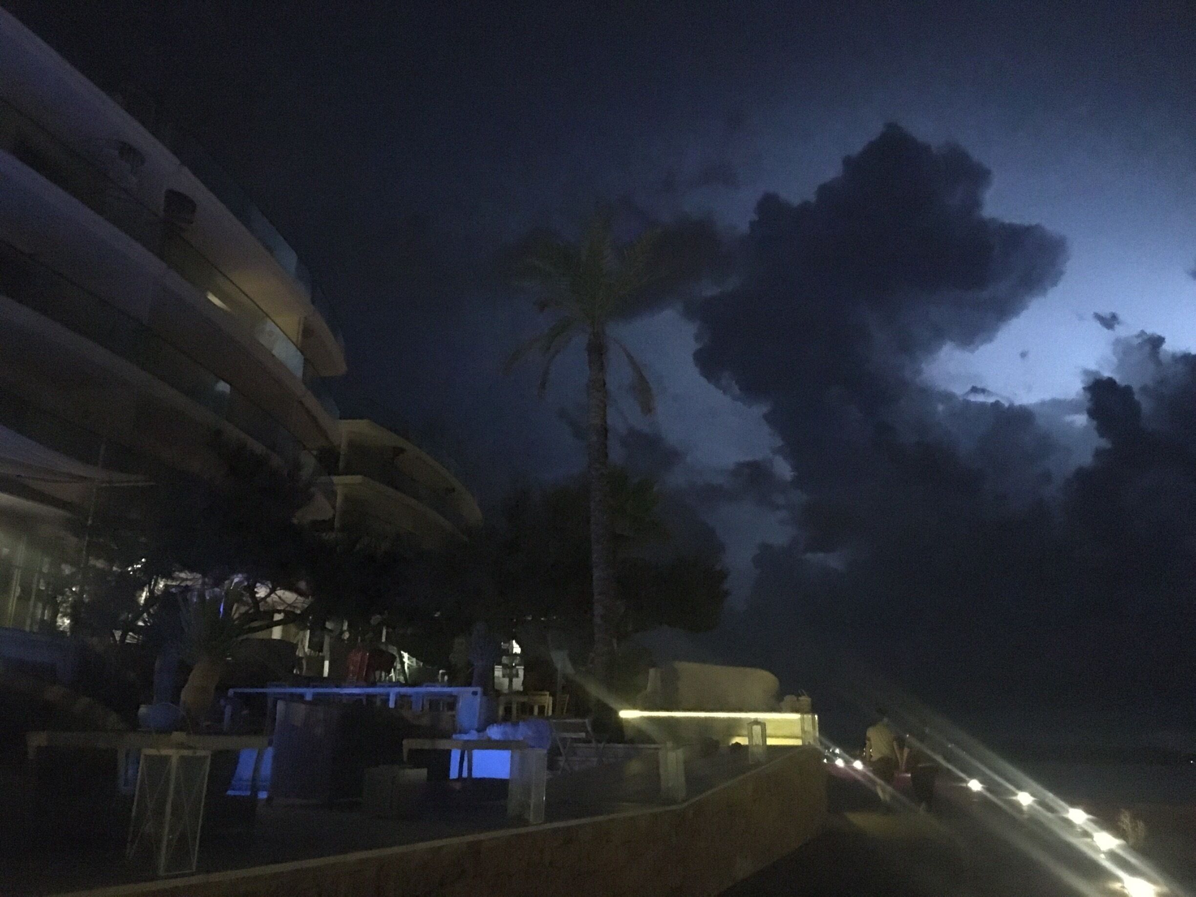 When the #lightning meets the #sky
#ibiza #spain