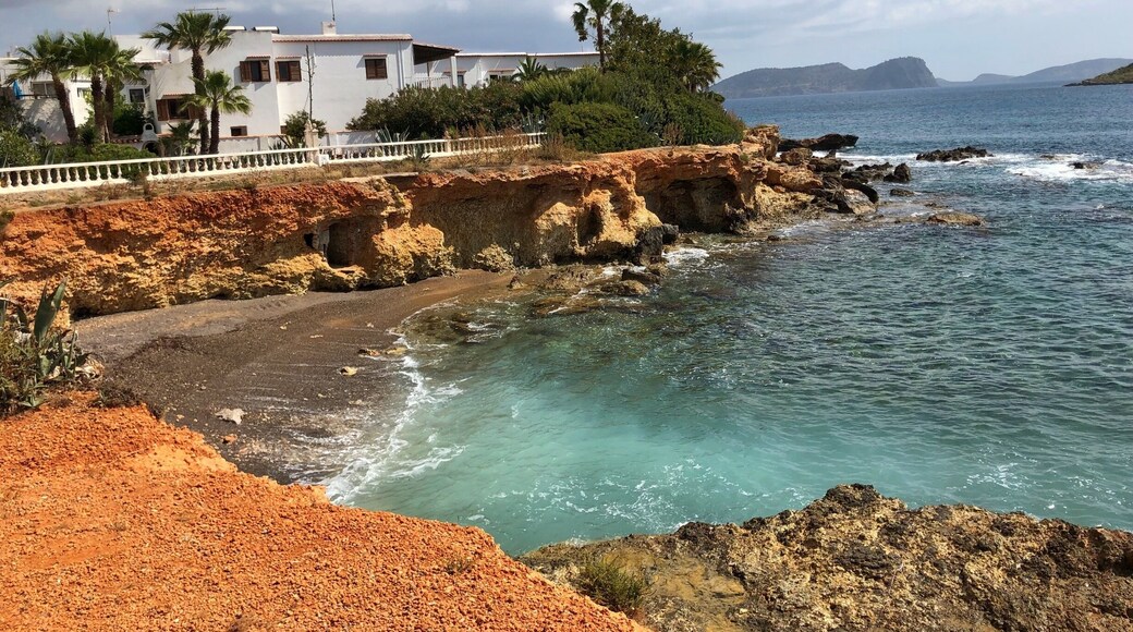 Heading through the Es Canar village of Ibiza, I took this picture walking to the Hippie Market, 45th anniversary of a market that started in 1973.