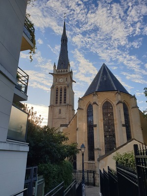 #lifeatexpediagroup was staying at a HomeAway (vrbo) property close to here and got lost amongst beautiful houses, churches and squares. So many parks around here, Frederic Pic probably the biggest