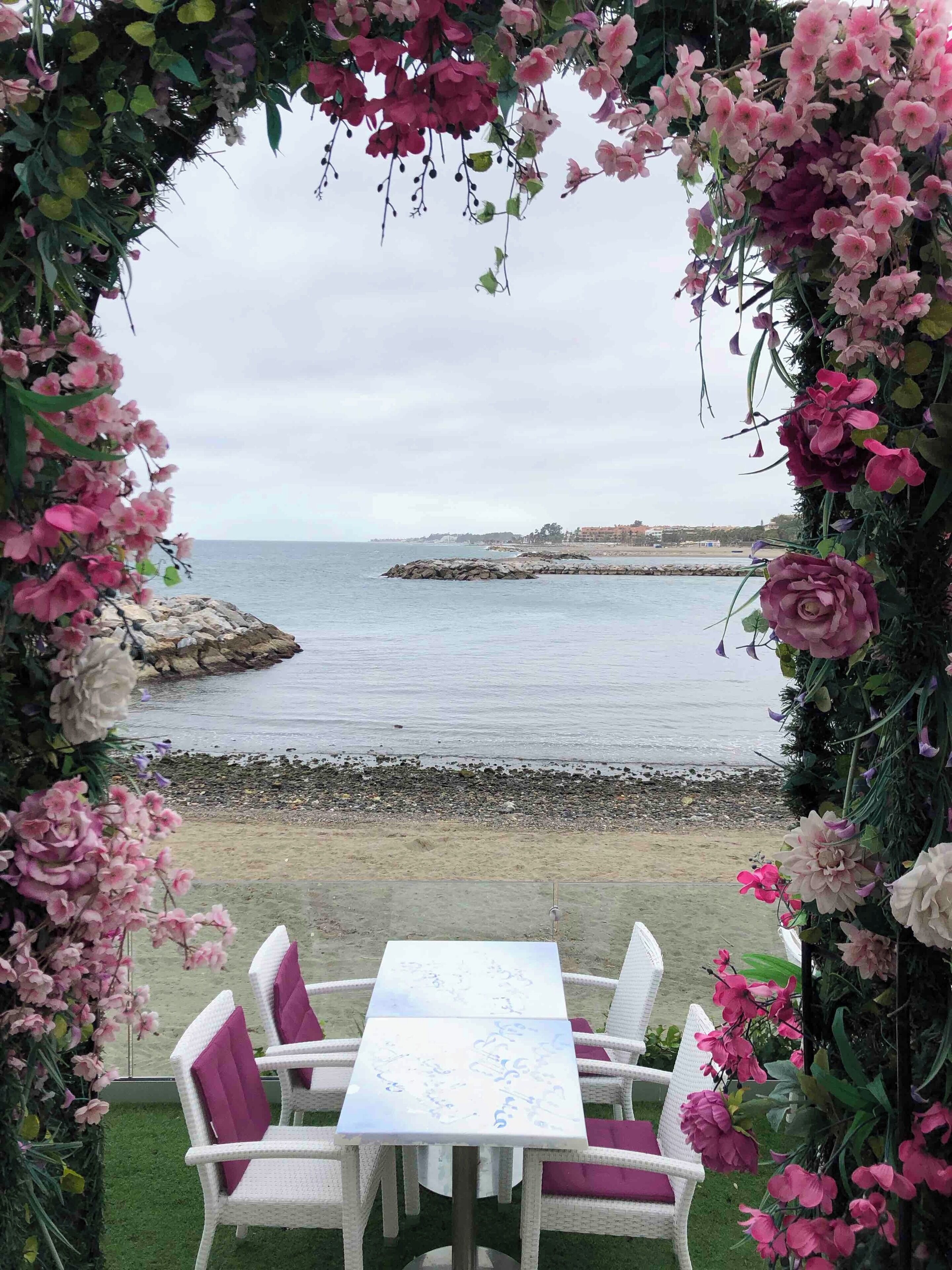A lovely restaurant to stop and have a glass of wine/ Turkish coffee and vegetarian snacks. Even on this stormy day the view is beautiful!