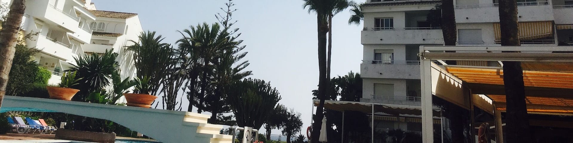 sun
Pool
Light
Spain near Marbella