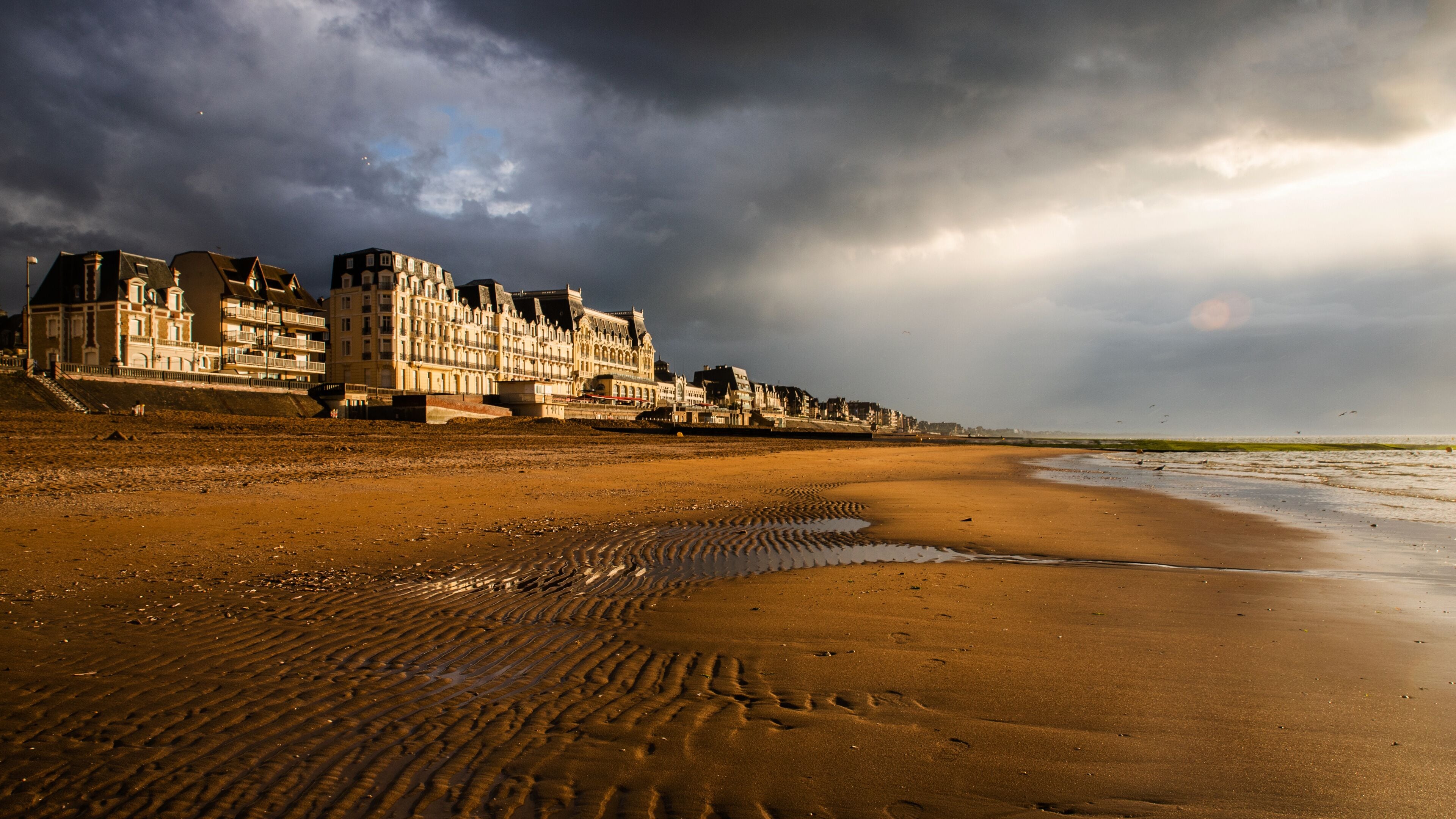 Cabourg, après l'orage.