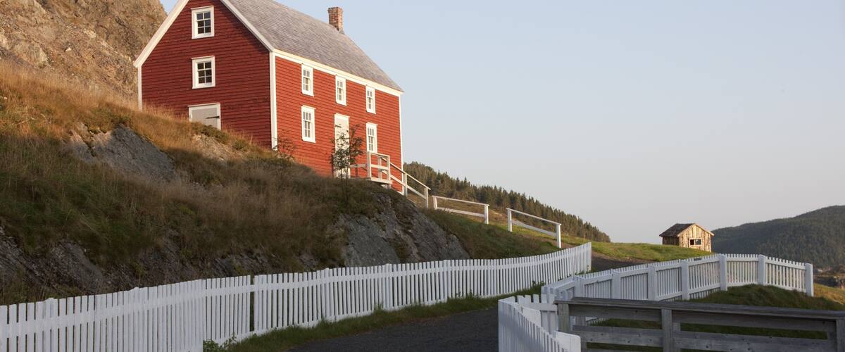 Centreville-Wareham-Trinity which includes a sunset and farmland