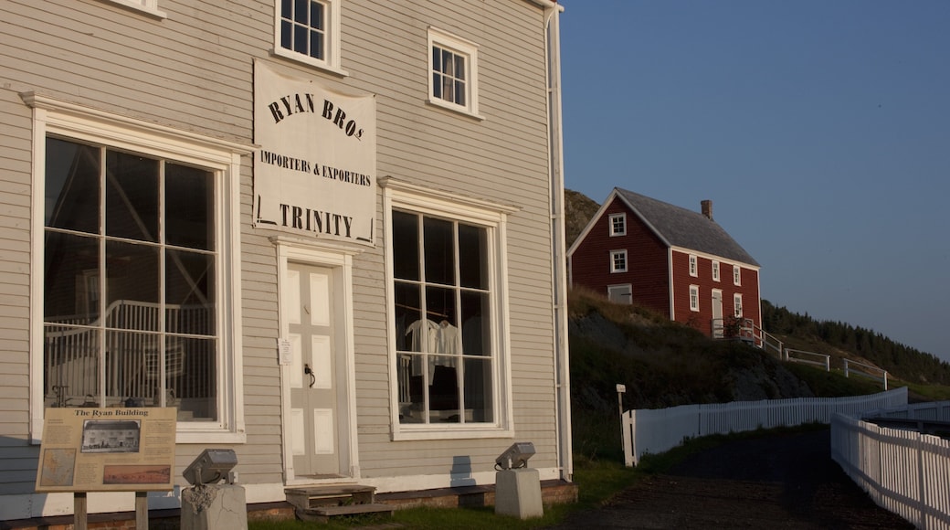 Centreville-Wareham-Trinity showing a house